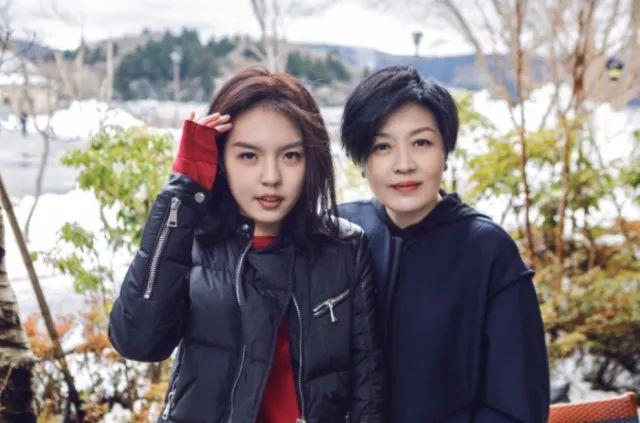 李詠?zhàn)钚轮鞒止?jié)目及觀看參與指南