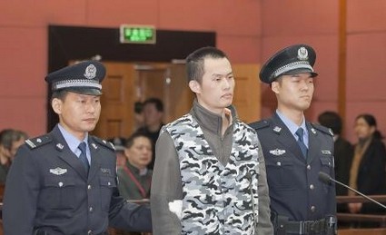 黃洋父母最新消息更新，涉政問題關(guān)注焦點(diǎn)