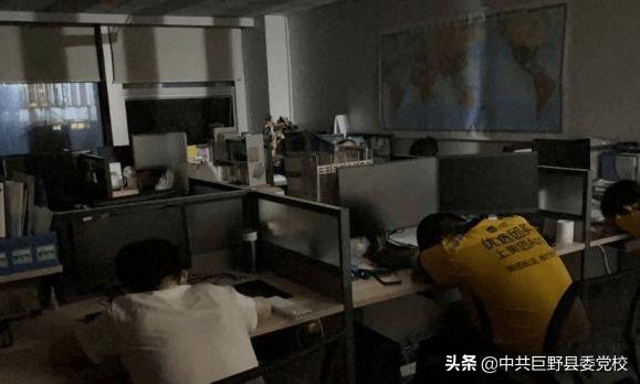 新澳最新最快資料,現(xiàn)象分析定義_商務(wù)版62.133