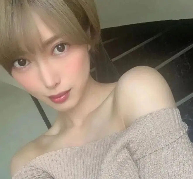 美緒寫真集，小巷深處的獨(dú)特風(fēng)情揭秘。