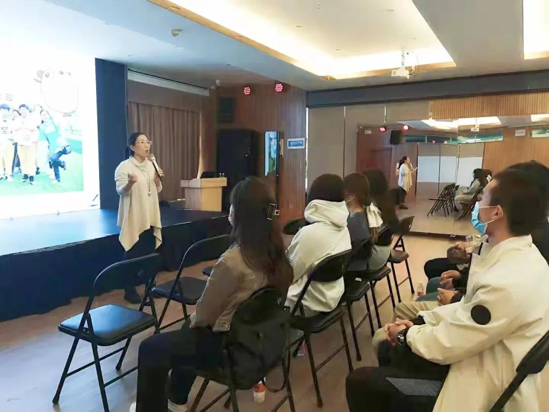 團(tuán)建小游戲最新,團(tuán)建小游戲最新，小巷深處的驚喜——探索隱藏的特色小店