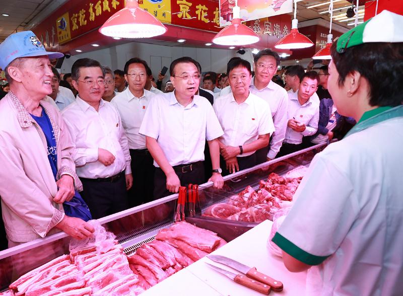 豬肉產(chǎn)業(yè)最新動(dòng)態(tài)，從豬舍到成功殿堂的奮斗歷程