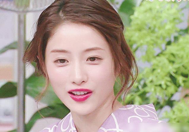 石原里美結(jié)婚喜訊，友情、愛情與幸福的交織篇章