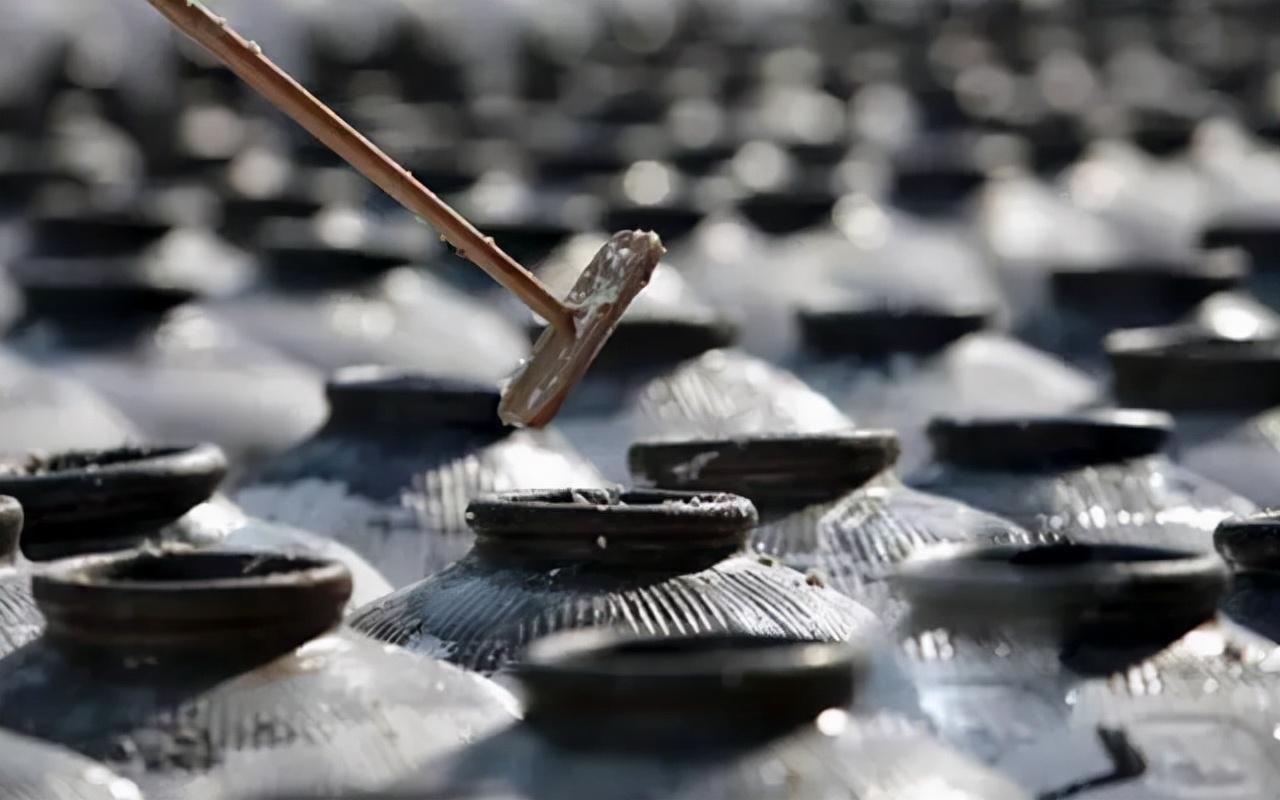 科技賦能重塑未來投資體驗，酒龍頭股票引領行業(yè)變革