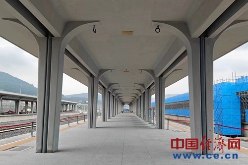 通化高鐵建設(shè)進(jìn)展順利，新篇章開啟，一路飛馳！