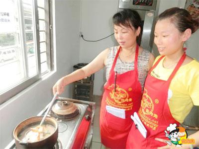 2017年流行小吃盤點(diǎn)，三大潮流趨勢(shì)解析