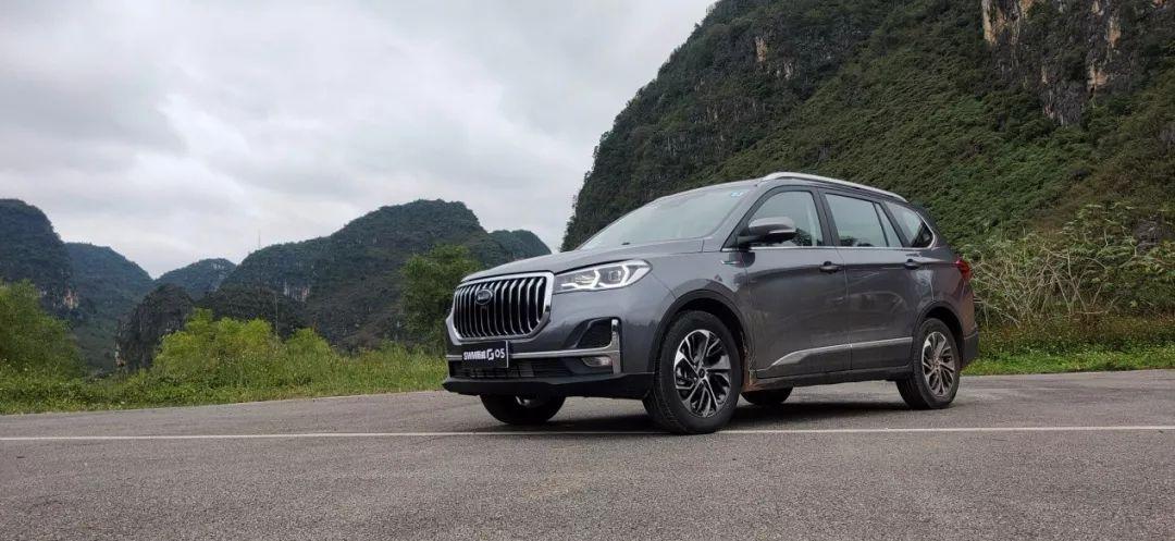 斯威X5上市，開啟溫馨汽車旅程