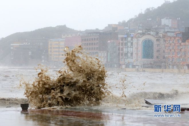 霞浦臺(tái)風(fēng)緊急應(yīng)對(duì)，超強(qiáng)風(fēng)暴逼近的最新動(dòng)態(tài)??