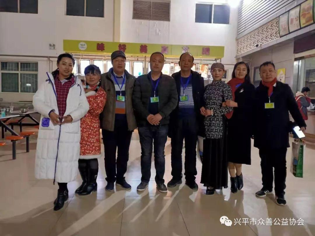 興平市最新房?jī)r(jià)與內(nèi)心平靜的旅行探索，自然美景之旅