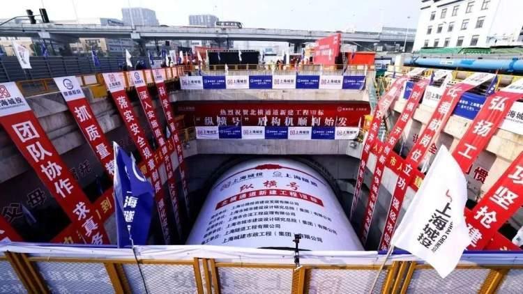 安國(guó)市最新新聞?wù)撌龈庞[